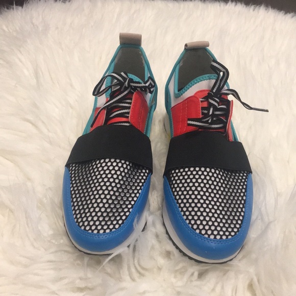 steve madden slip on trainers